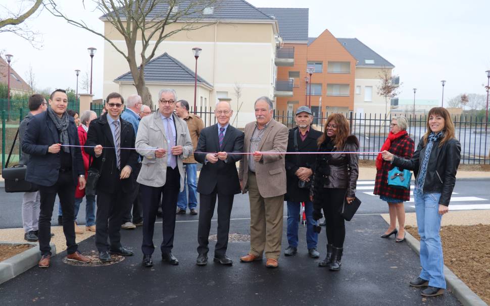 Inauguration de 27 collectifs et 8 pavillons à Freneuse (78) - LFEURE