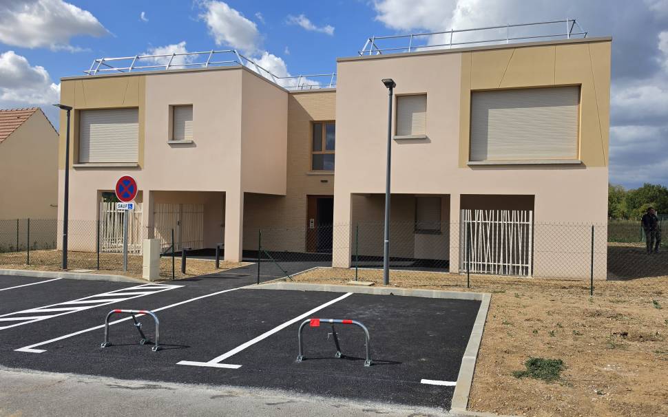 Logements T3 neufs à Louer à Bennecourt 78