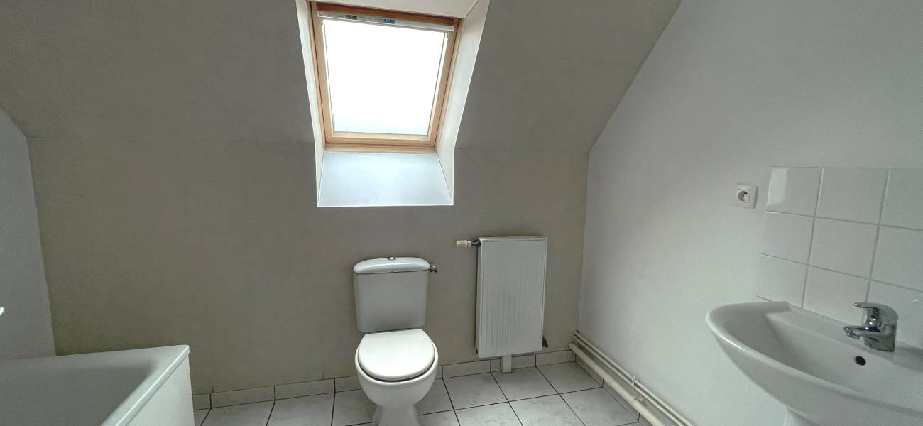 BEAUMONT LE ROGER - T4 de 90 m²
