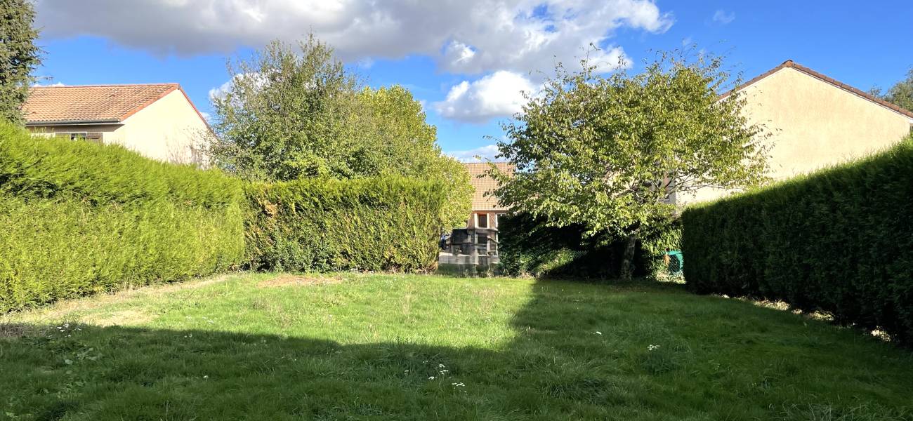 BEAUMONT LE ROGER - T4 de 85 m²