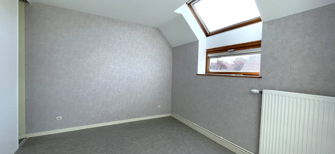 BEAUMONT LE ROGER - T4 de 85 m²