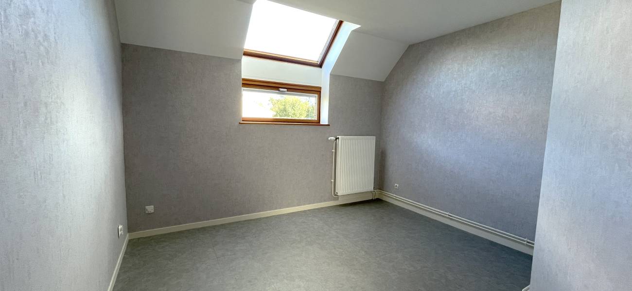 BEAUMONT LE ROGER - T4 de 85 m²