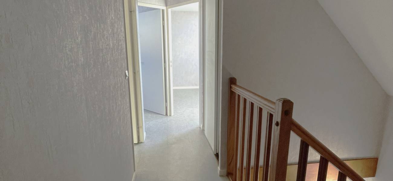 BEAUMONT LE ROGER - T4 de 85 m²
