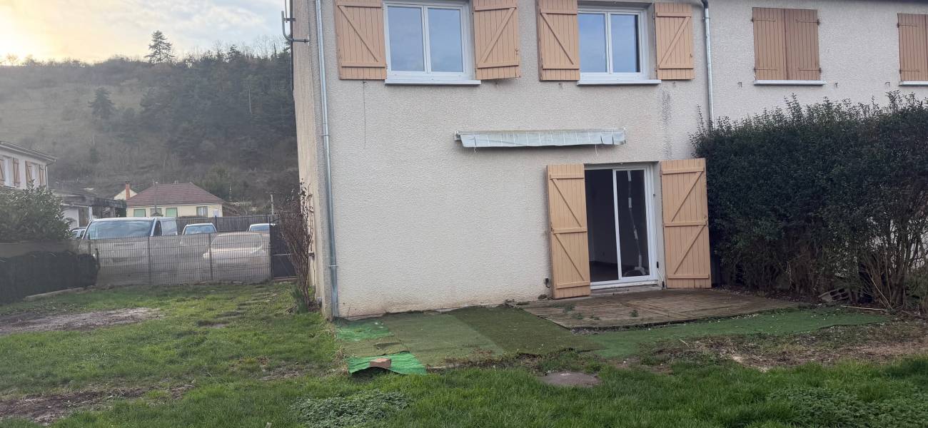 IVRY LA BATAILLE - T5 de 95 m²